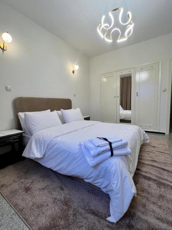 Appartement Spacieux - Bd Anfa คาซาบลังกา ภายนอก รูปภาพ