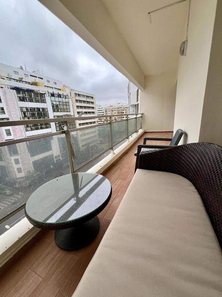 Appartement Spacieux - Bd Anfa คาซาบลังกา ภายนอก รูปภาพ