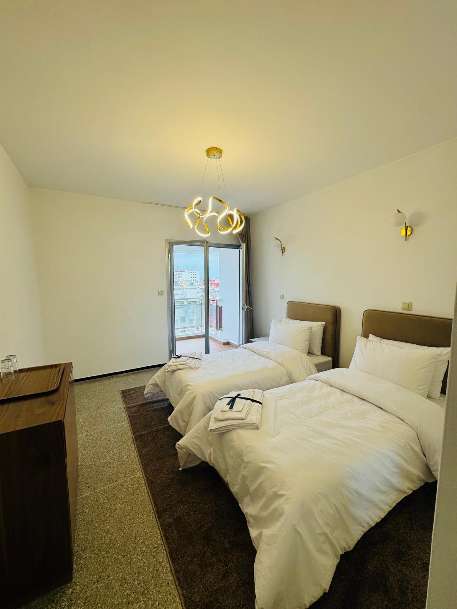 Appartement Spacieux - Bd Anfa คาซาบลังกา ภายนอก รูปภาพ