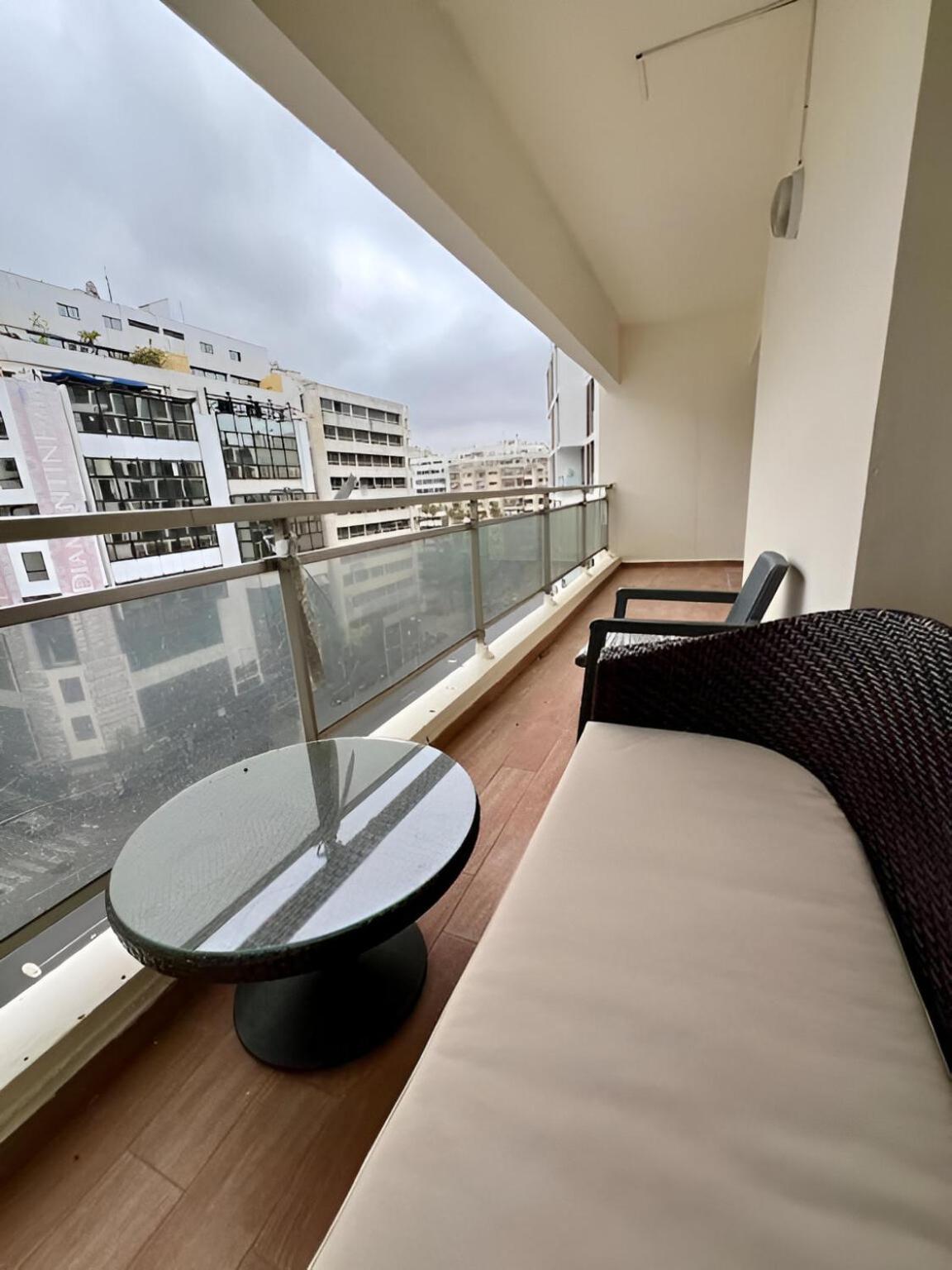 Appartement Spacieux - Bd Anfa คาซาบลังกา ภายนอก รูปภาพ